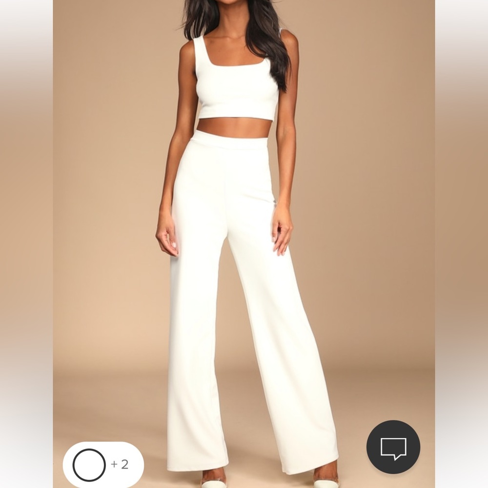 2 piece set from Lulus stretchy and comfortable!!